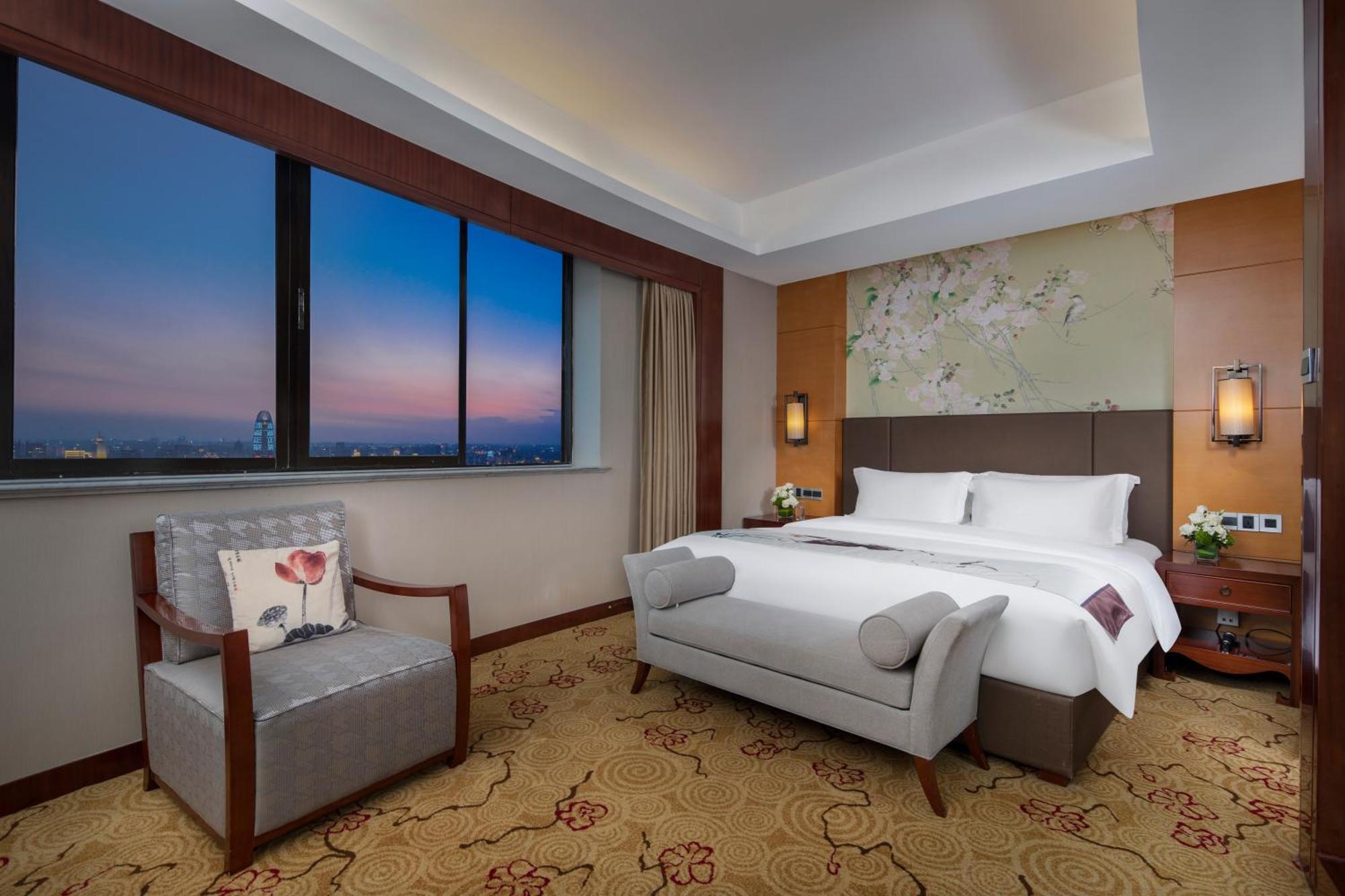 Sofitel Silver Plaza Jinan Exterior foto